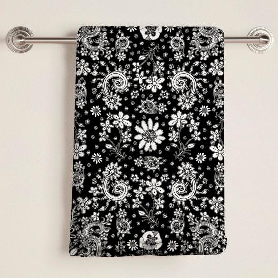 bath-towel-bw-floral